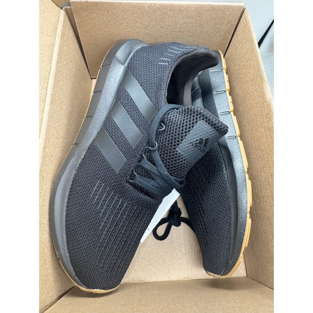 Adidas Mens Swift Run 1.0 Sneakers Size 10 Black Gum Athletic Running Shoes NWT - Picture 2 of 9